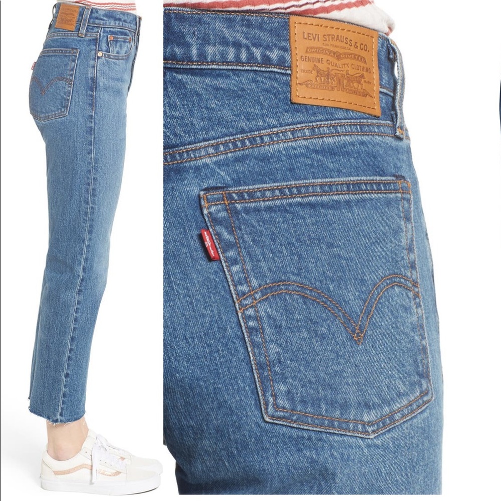 Levi’s size 31 raw hem button fly wedgie jeans